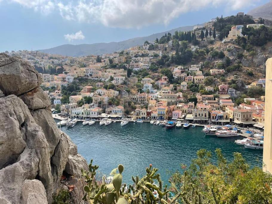 Maison Avec Terrasses Et Vues Symi Exterior photo