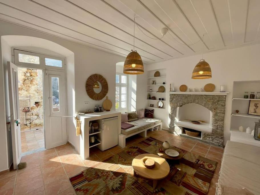 Maison Avec Terrasses Et Vues Symi Exterior photo