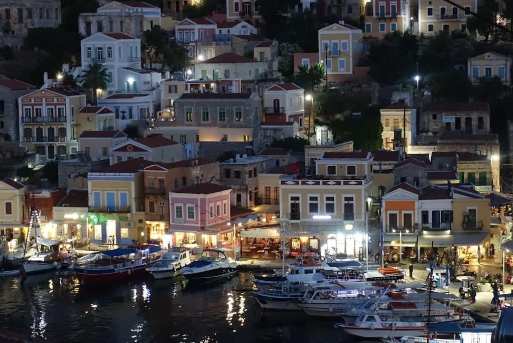 Maison Avec Terrasses Et Vues Symi Exterior photo