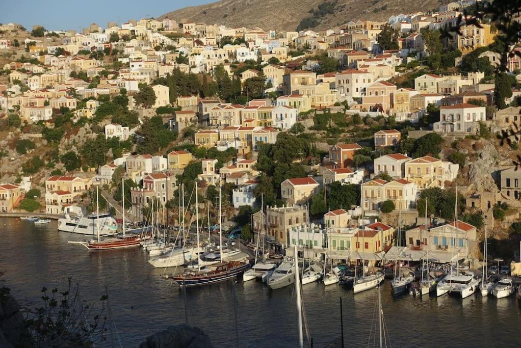 Maison Avec Terrasses Et Vues Symi Exterior photo